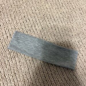 Stretchy Gray Headband Hair Accessory